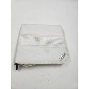 Intec Game Cartridge Storage Case White Faux Leather Zip Binder for DS Games